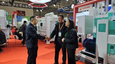 Successfully Concluded｜Hubei Wufeng Grain Machinery Shines at the 24th Hubei Grain and Oil Exhibition, with Core Equipment Gaining Industry Attention